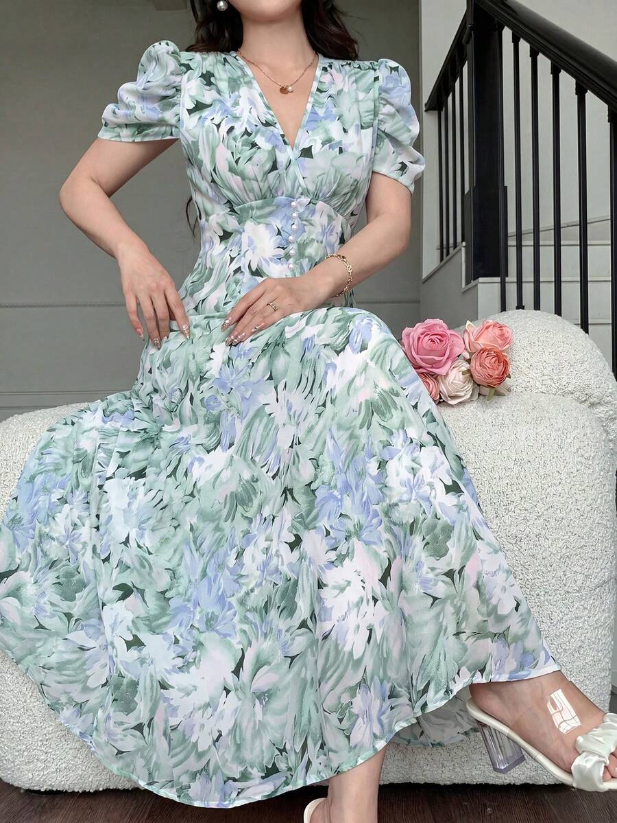 Elara Women's Green Floral V-Neck Puff Sleeve A-Line Maxi Dress