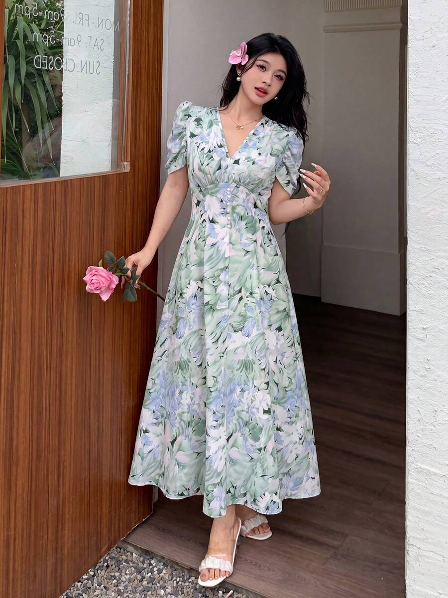 Elara Women's Green Floral V-Neck Puff Sleeve A-Line Maxi Dress