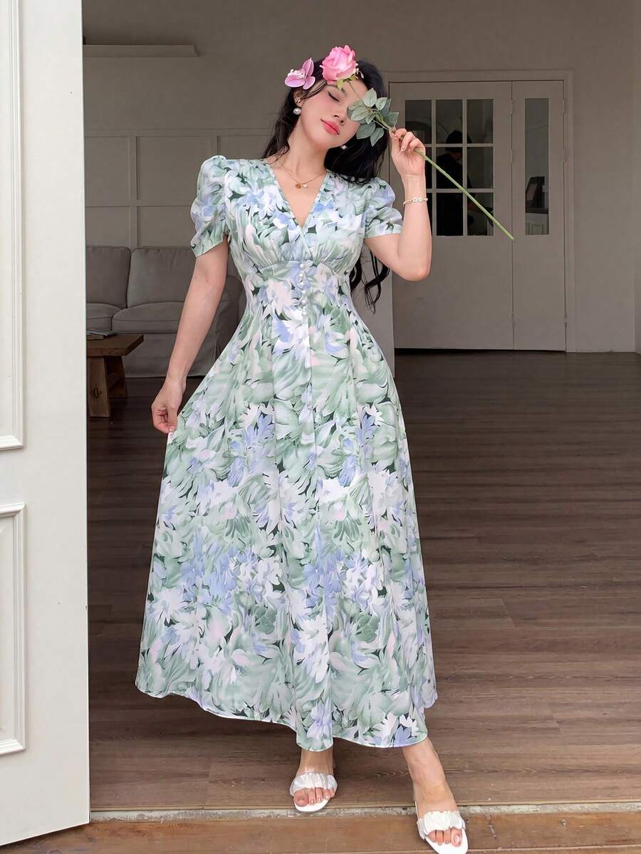 Elara Women's Green Floral V-Neck Puff Sleeve A-Line Maxi Dress