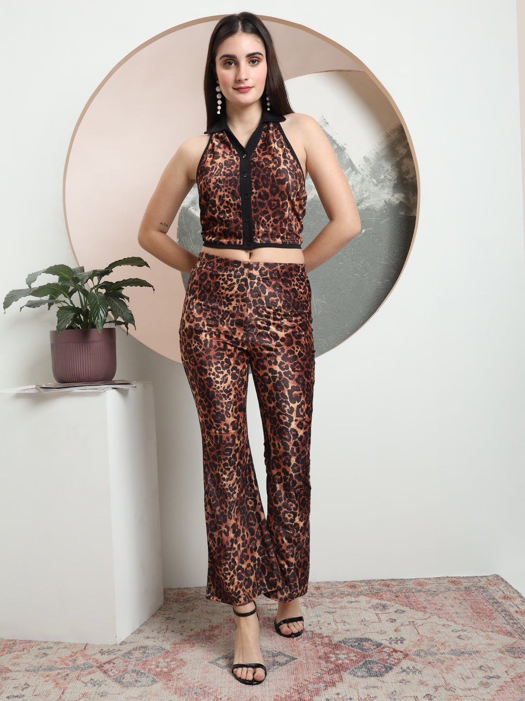 Elara Women Animal Printed Velvet Co-ord Set
